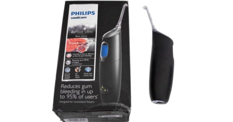 4 Philips AirFloss Ultra HX8432